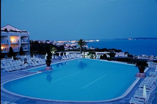 Holiday Paradise คานส์ ภายนอก รูปภาพ